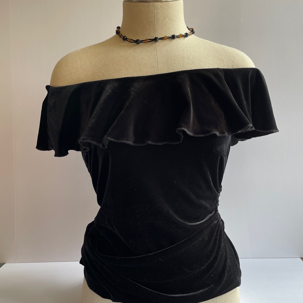 David Meister Black Velvet Off-Shoulder Ruffle Top Saks/Neiman Marcus Cocktail 4 - Picture 5 of 6